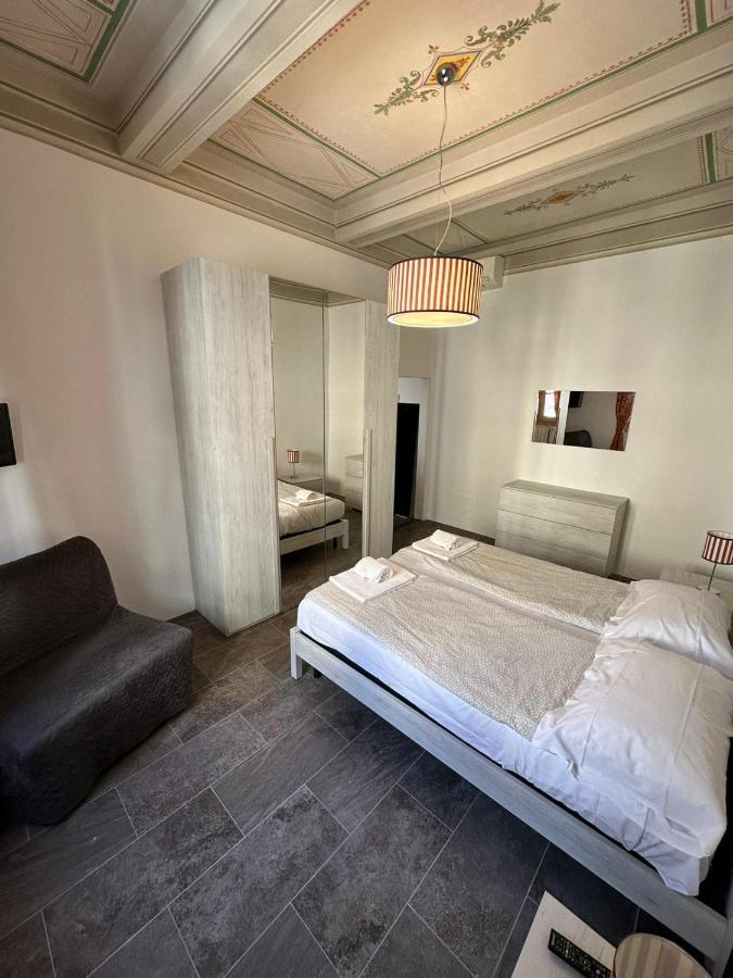 Residence Amalia Guelfa Firenze Esterno foto